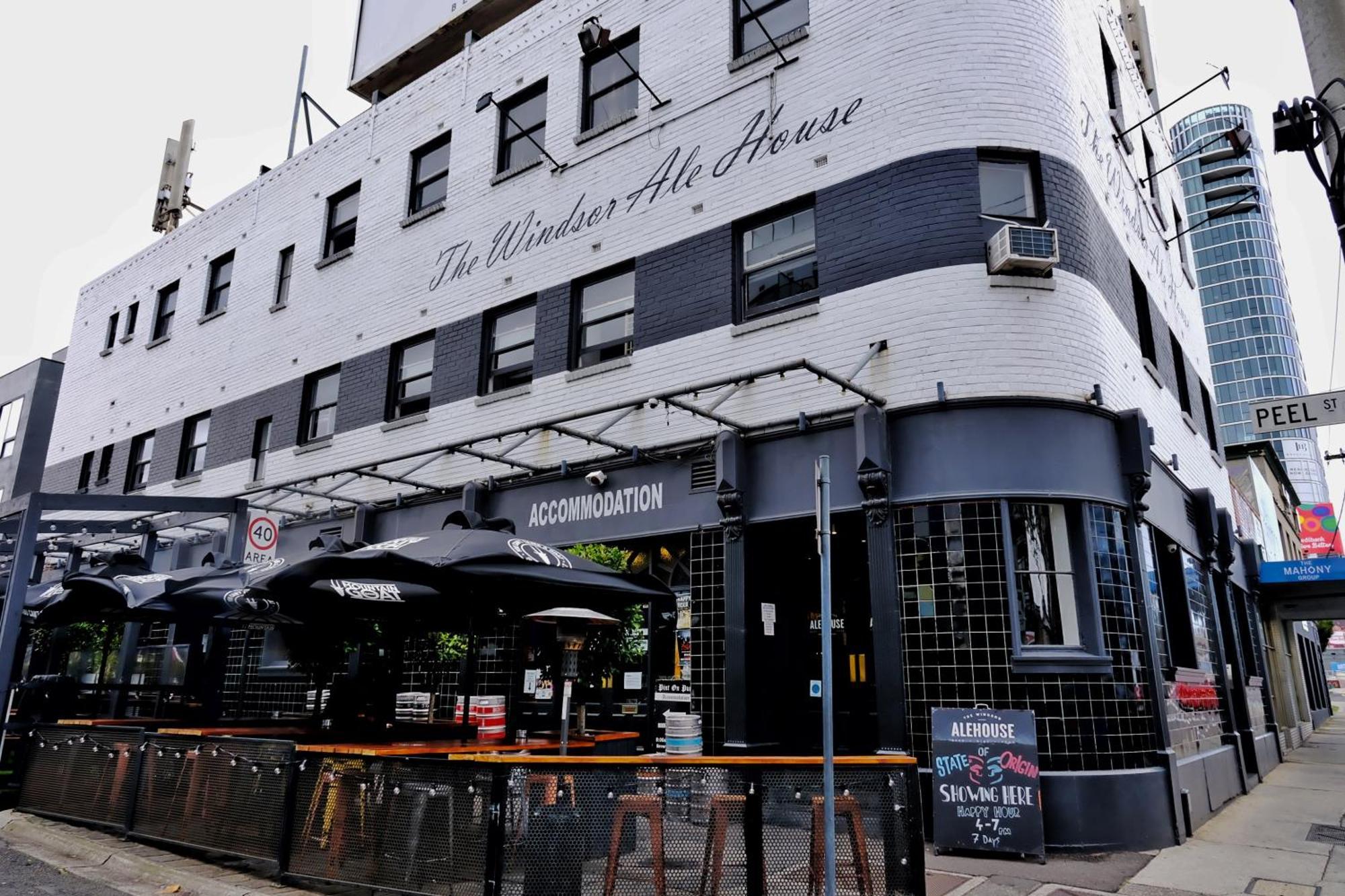 Hostel Pint On Punt Backpackers